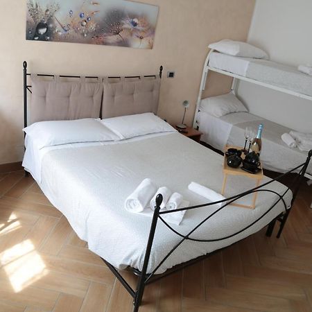 Guest House Simonazzi Reggio nell'Emilia Exterior foto